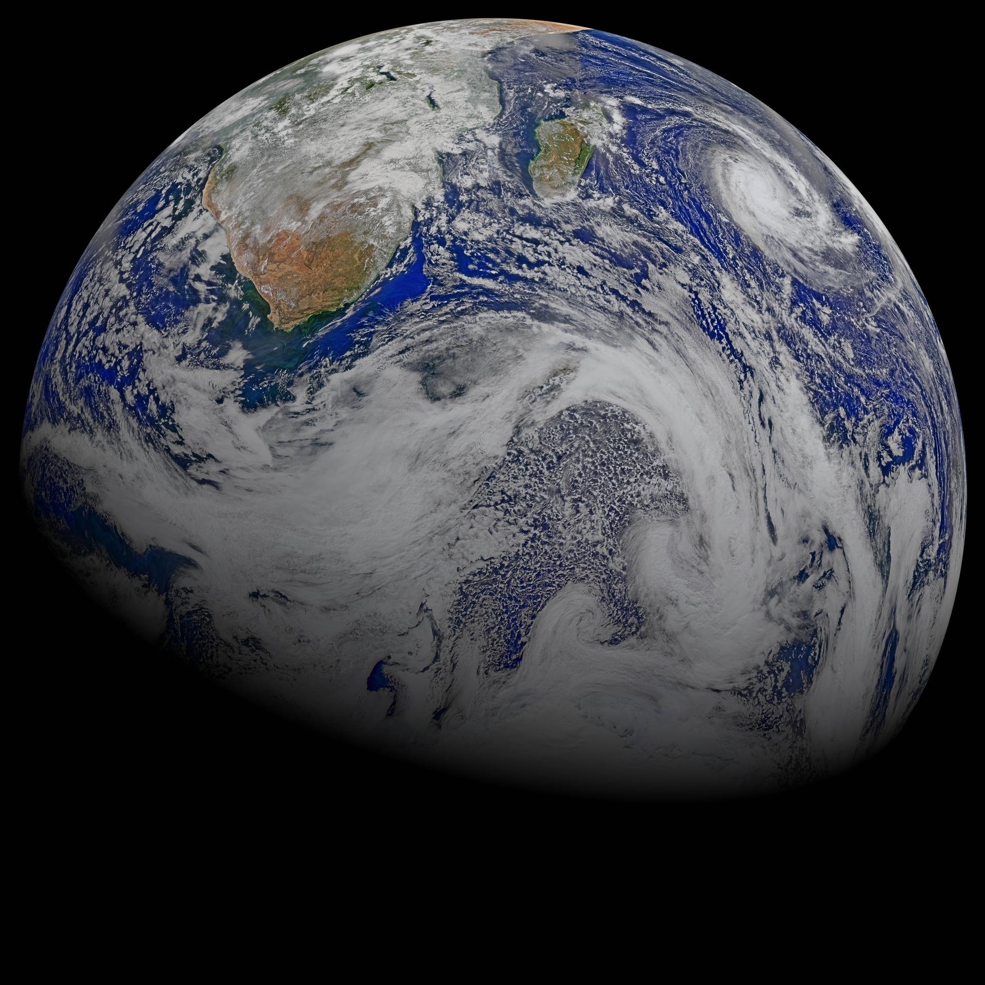 a-sky-view-of-earth-from-suomi-npp_supplied by NASA